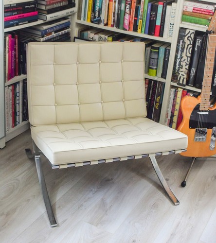 Knoll barcelona chair mies - chair,